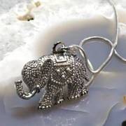 Midi Elephant Necklace